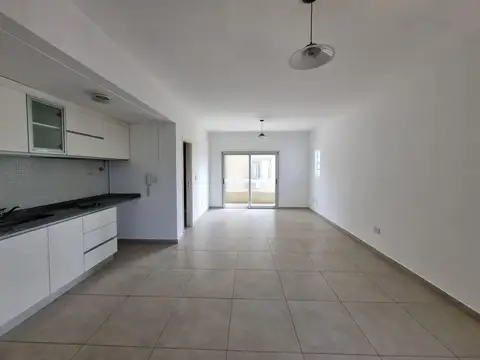 B. Irigoyen 244, Torre 2, 4º Piso