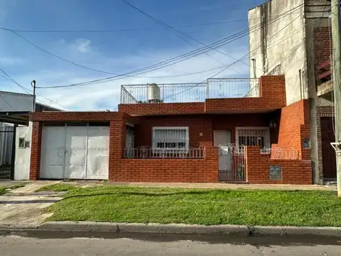 Casa a la venta en Don Torcuato