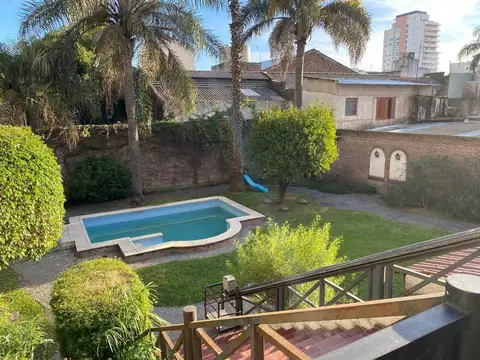 VENTA WILDE PH T.CASA 3DOR 2COCHERAS JARDIN PILETA