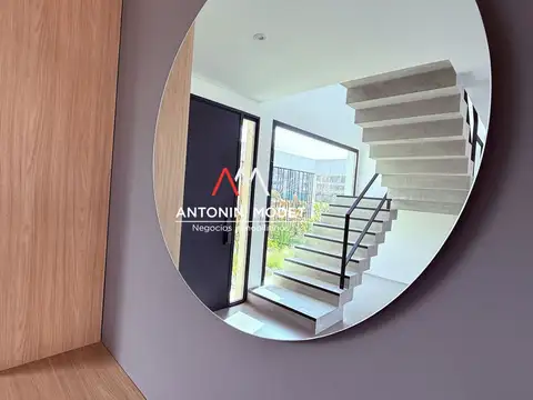 CASA EN VENTA EN PILARA - LA CALESA - PILAR