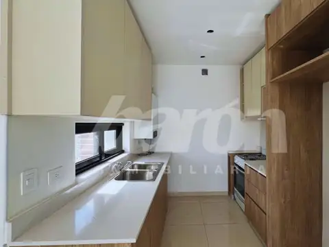 Departamento en Alquiler con 1 cocheras