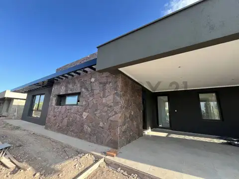 Casa en Venta en Lujan de Cuyo, USD 310.000