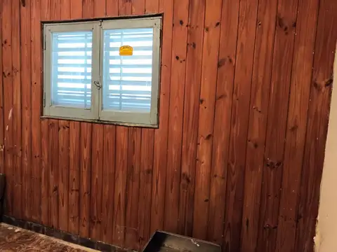 DOS CASAS Y LOCAL A RECICLAR EN ECHESORTU SOBRE SAN JUAN