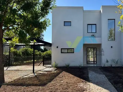 Casa en Venta en San Matias, USD 370.000