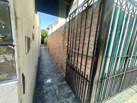 Depto Tipo Casa 3 ambientes con 2 baños