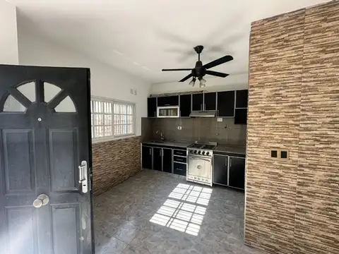 Depto Tipo Casa en Venta de 3 ambientes