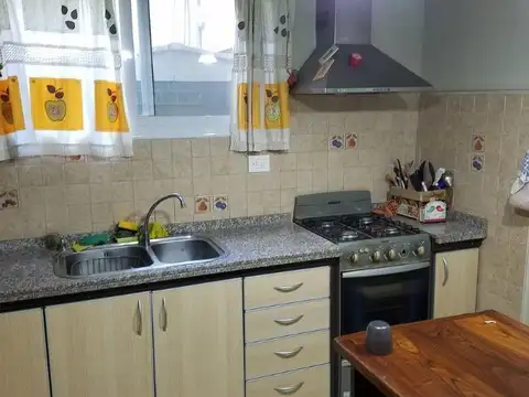 Depto Tipo Casa en Venta de 3 ambientes