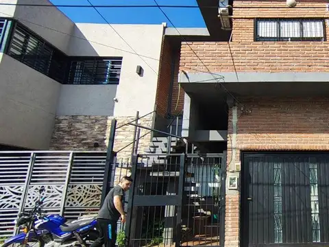 VENTA PH 3 AMBIENTES SAN JUSTO PATIO GARAGE