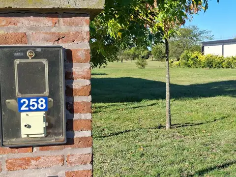 Terreno en Venta en Medal Country club, USD 22.000