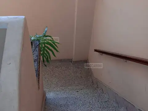 Oficina en Alquiler en Mataderos, $ 400.000