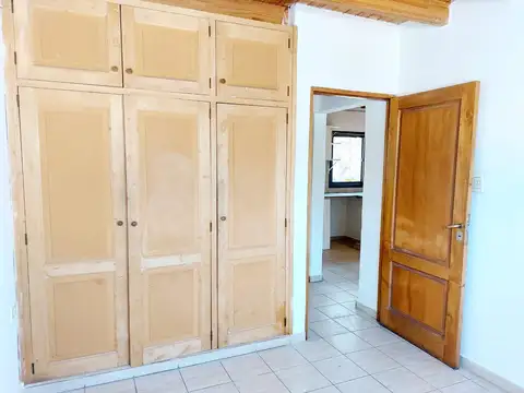 Departamento en Alquiler en Maipu, $ 400.000