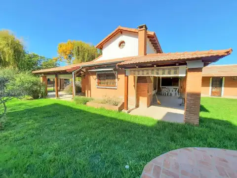 Casa en Venta en Funes, USD 250.000
