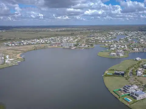 Terreno en Venta en Puertos, USD 326.157