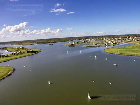 Terreno en Venta en Puertos, USD 326.157