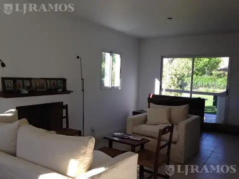Casa en Alquiler en Laguna Del Sol, USD 3.200