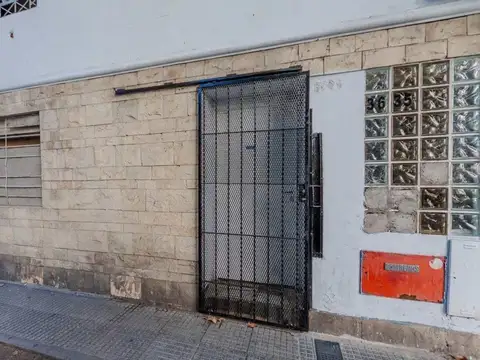 Hipolito Yrigoyen 3600