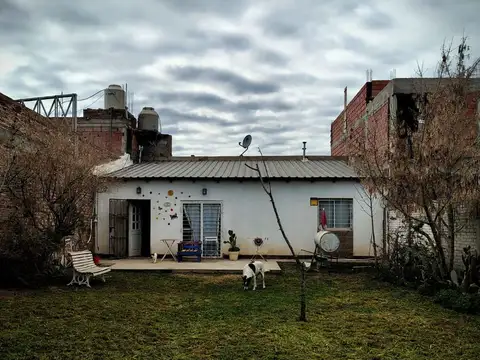 Rafael Obligado 1700