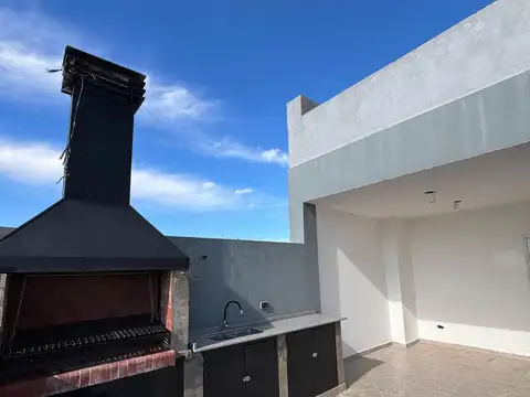 Piso Unico a estrenar con gran terraza