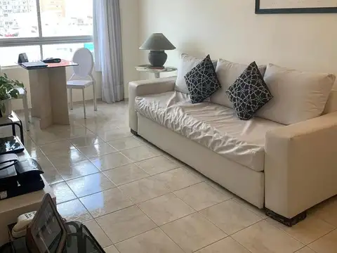 Comodoro Gorlero 19 y El Mesana 24