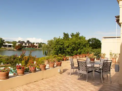 Venta Casa 6 Ambientes Santa Bárbara Tigre