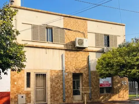 Casa en Venta  -  Bolivia 210