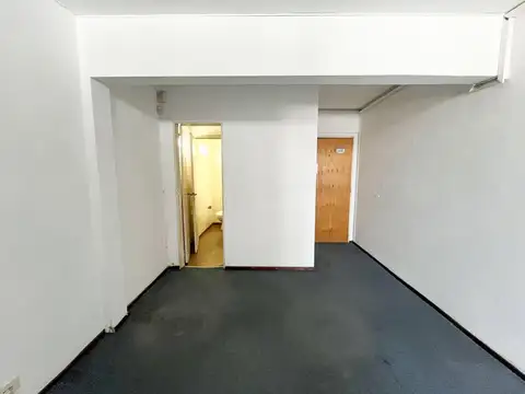 Oficina en Alquiler al Este