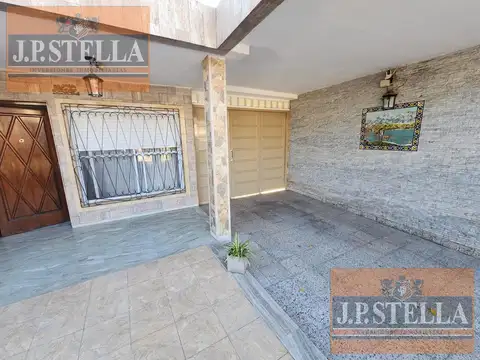Casa en Venta en Barrio Atalaya, USD 155.000