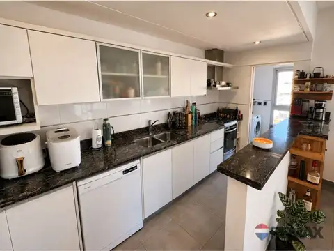 Departamento 3 ambientes con 2 baños