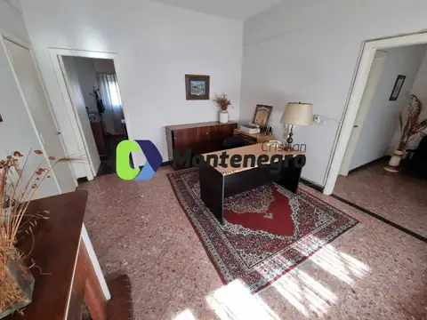 Avenida 14 4500, Piso 1
