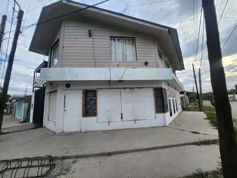 Local en Alquiler en Plottier, $ 800.000