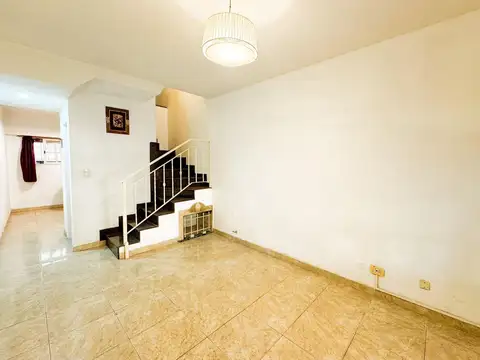 PH 4 AMBIENTES VENTA PATIO Y GARAGE SAN JUSTO