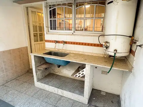 Depto Tipo Casa en Venta con 1 cocheras