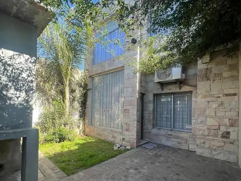 Calle 153  800