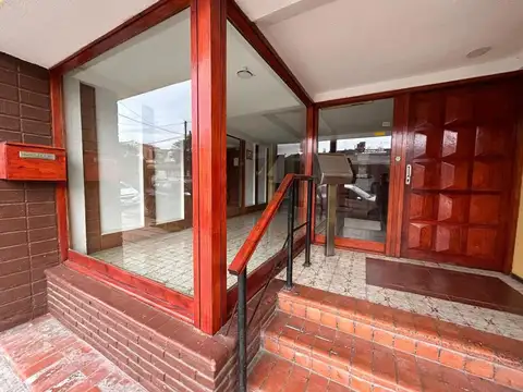 24 160 , Piso 6