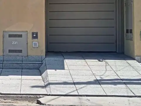 Venta de Galpón Comercial en Pilar Centro