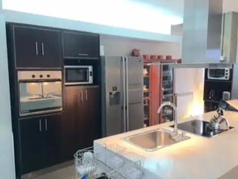 Departamento 2 ambientes con 2 baños