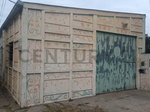 San Lorenzo 1200, Piso 0