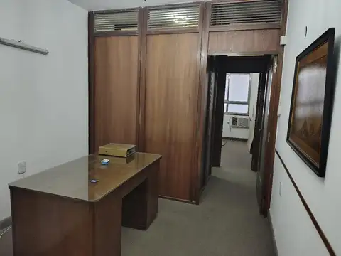 Tucumán 2400, Piso 1°