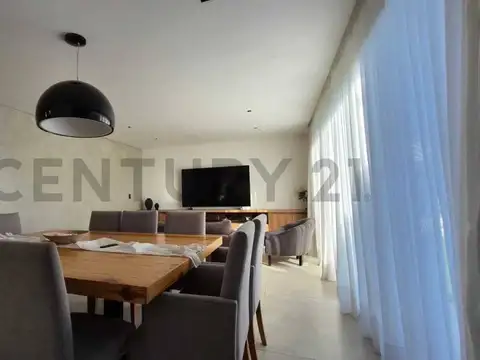 Casa en Venta en Luján de Cuyo, USD 620.000