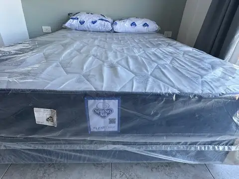 DEPARTAMENTO 1 AMBIENTE CON BALCÓN Y VISTA AL FRENTE. AV. H. YRIGOYEN 1301 AVELLANEDA.