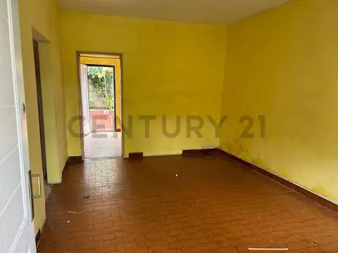 Casa en Venta en Isidro Casanova, USD 79.000