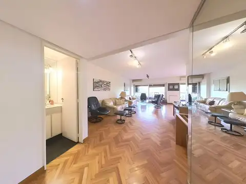Departamento 4 ambientes con 4 baños