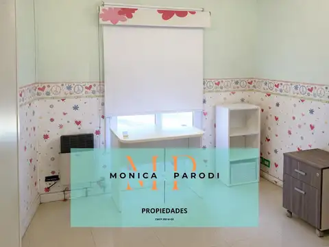Casa en Alquiler con 1 cochera