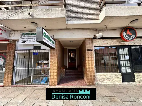 DEPARTAMENTO DE 3 AMBIENTES EN PLANTA BAJA CON COCHERA – ¡A UNA CUADRA DEL MAR!
