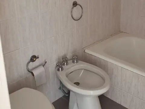 Departamento en Alquiler 50 años