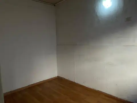 Casa en alquiler - 2 Dormitorios 1 Baño - La Plata