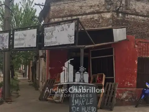 Venta de casa y dos locales comerciales 