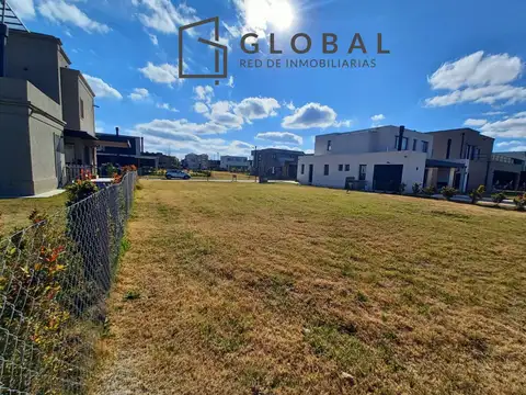 Terreno en Venta 33  mts Frente