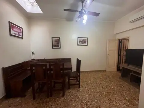 VENTA CASA 5 AMB COCHERA/PATIO/TERRAZA Z/BARRACAS.