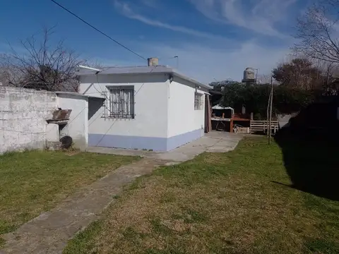 Estanislao del Campo 200